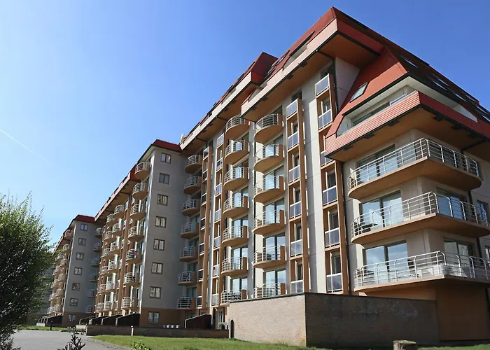 In By Sandy Beaches Apartman
